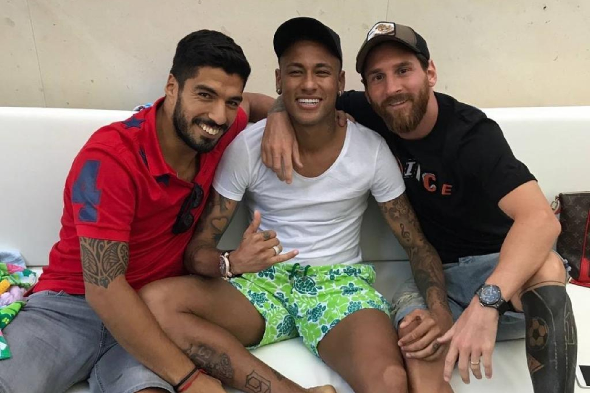 警钟长鸣的 警钟长鸣的