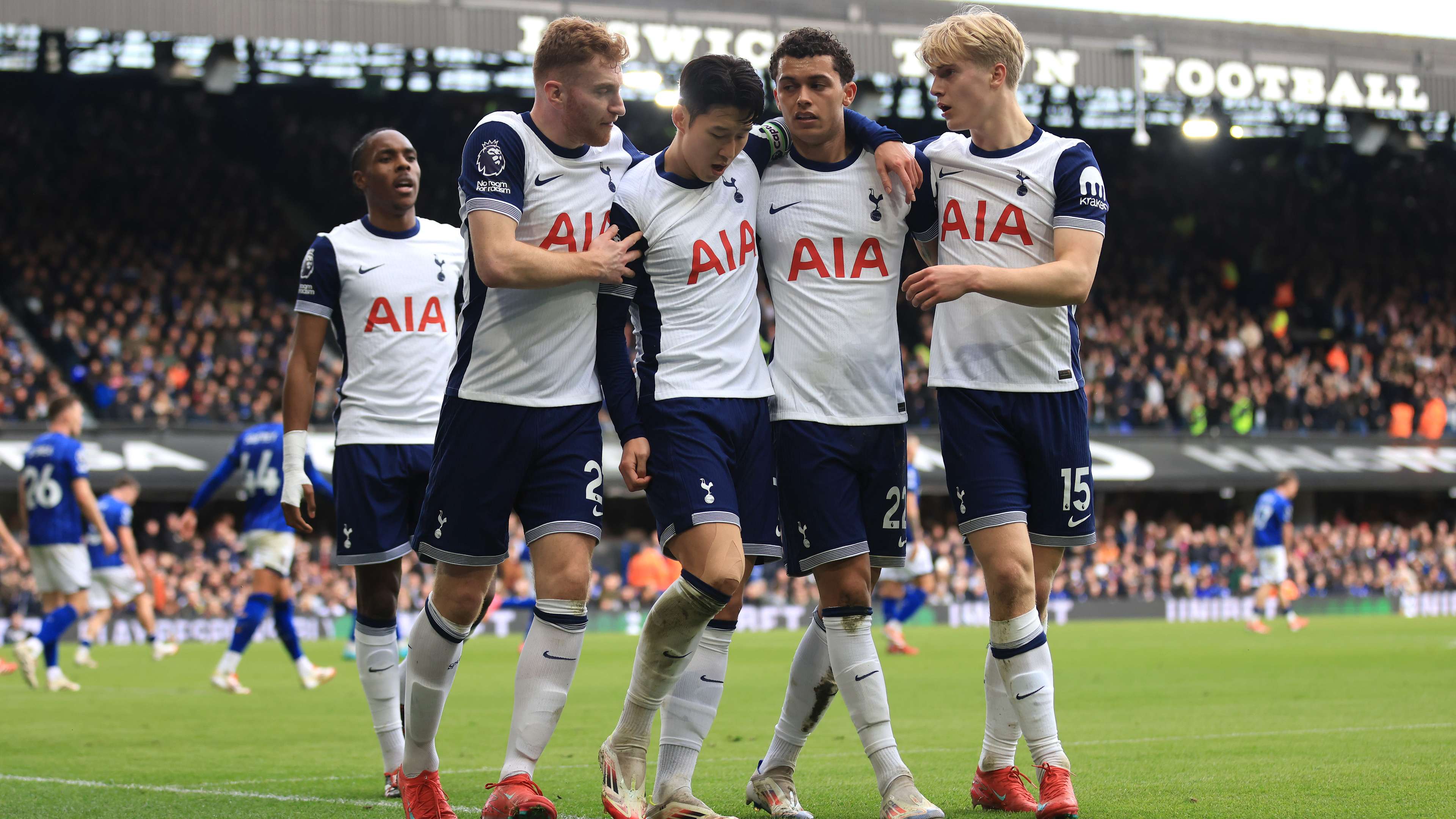 助攻队友完 助攻队友完